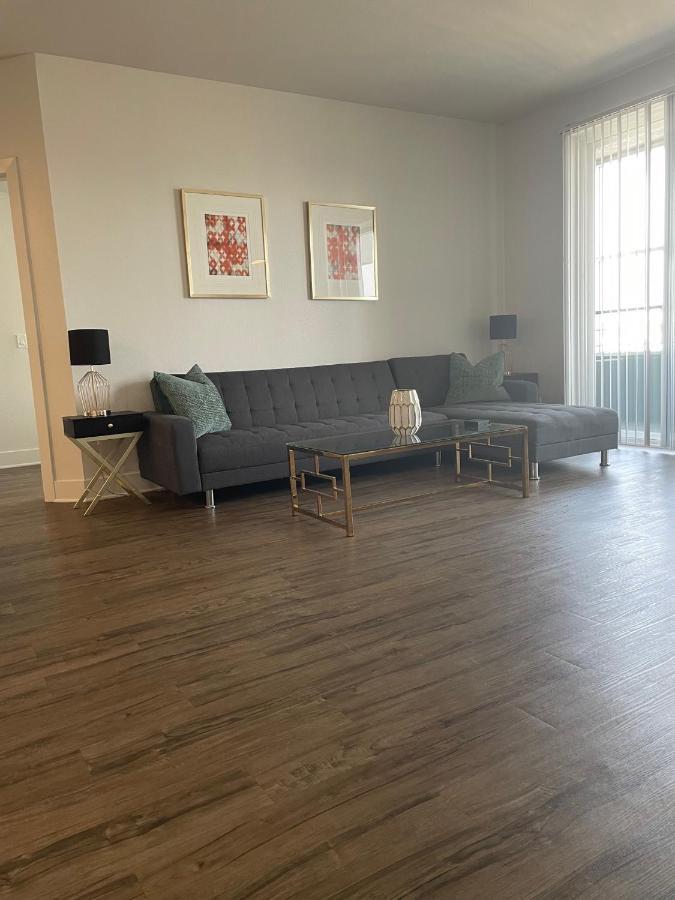 Villa Marina: Modern Gated Condo with Dual Master Suites Los Angeles Exterior photo