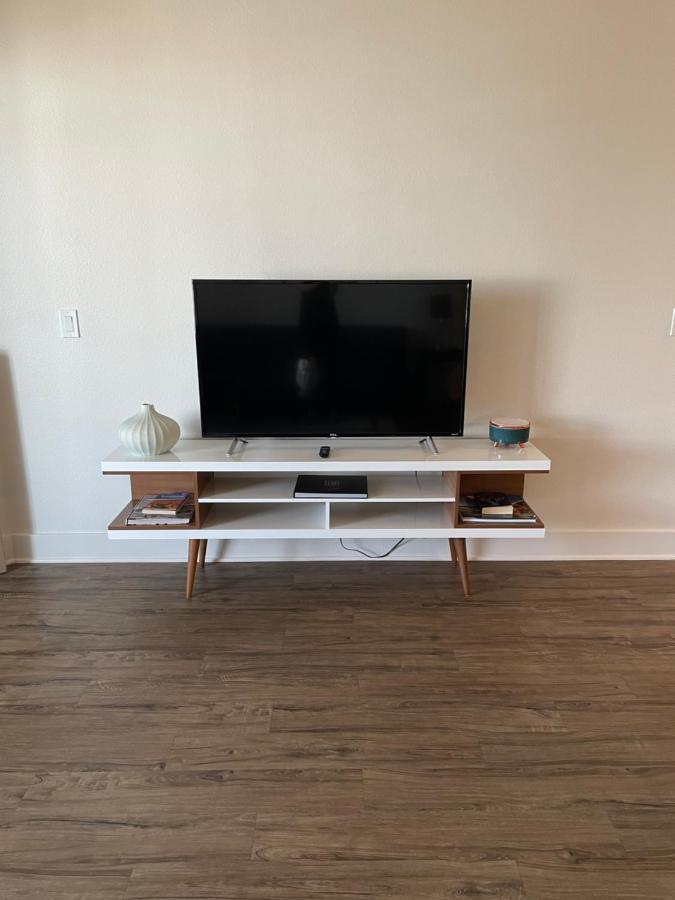 Villa Marina: Modern Gated Condo with Dual Master Suites Los Angeles Exterior photo